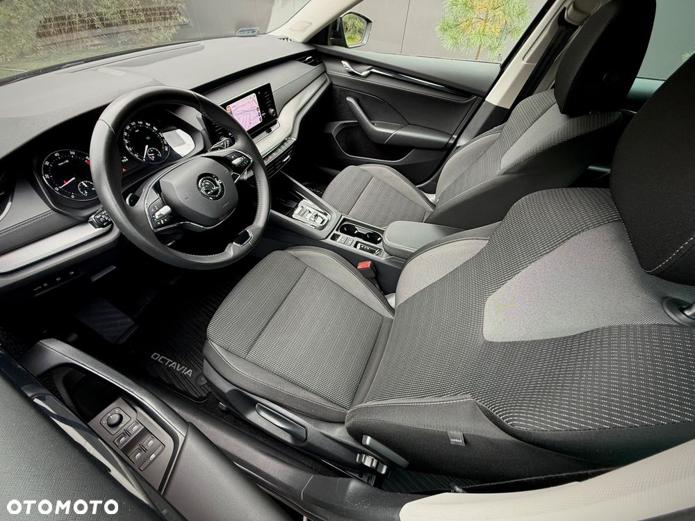 Skoda Octavia 1.5 TSI e-Tec Ambition DSG - 11