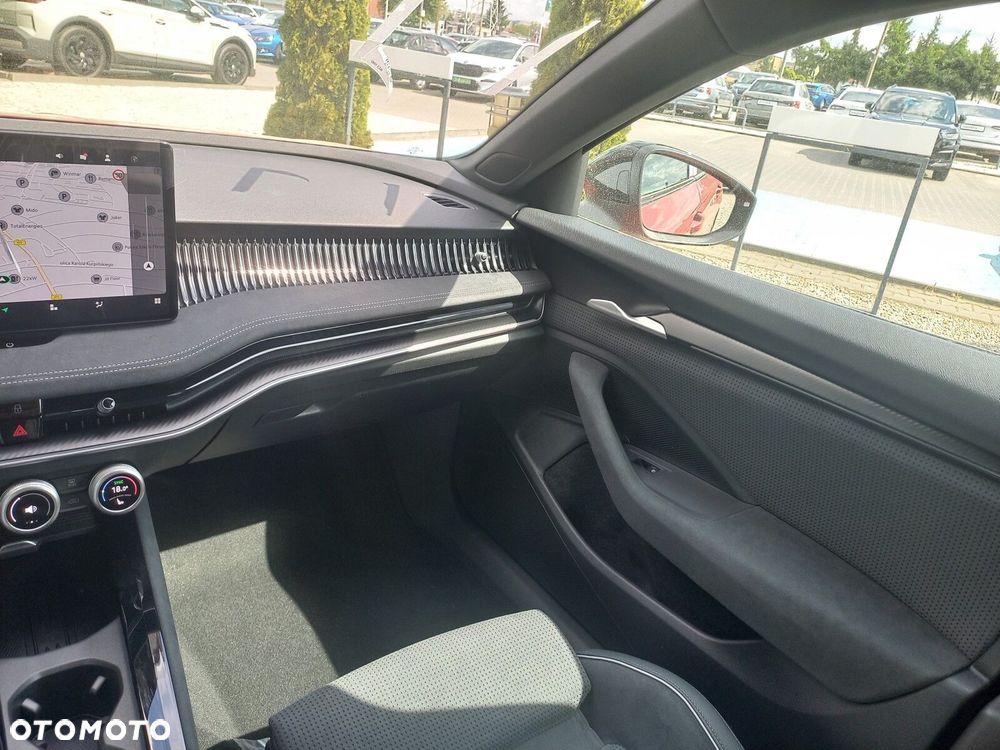 Skoda Superb 2.0 TSI Sportline DSG - 30