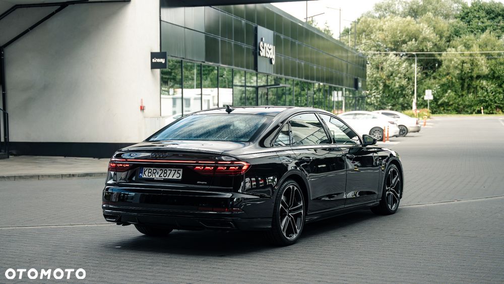 Audi A8 - 14