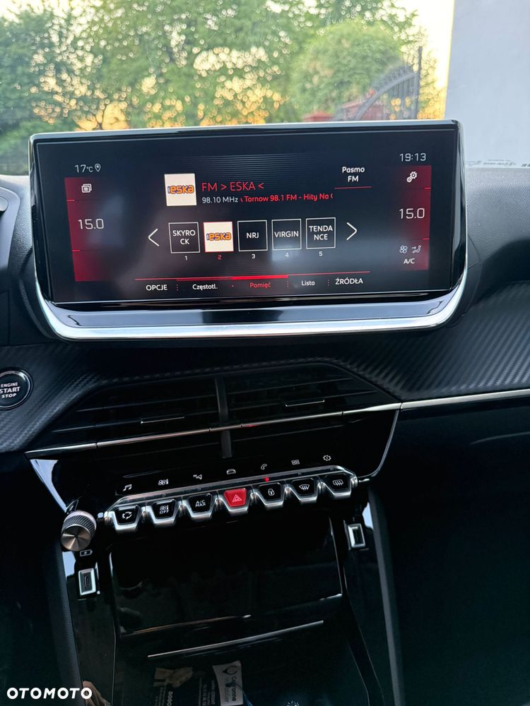 Peugeot 208 PureTech 100 Allure Pack - 14