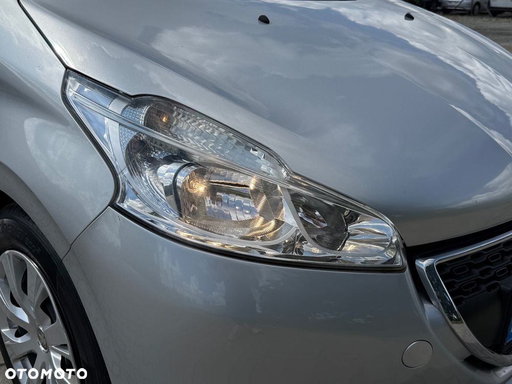 Peugeot 208 1.4 VTi Allure - 7