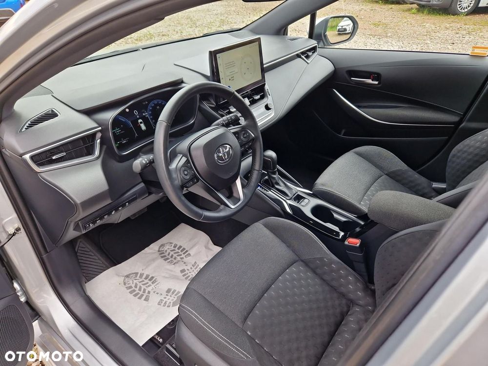 Toyota Corolla 1.8 Hybrid Comfort - 9