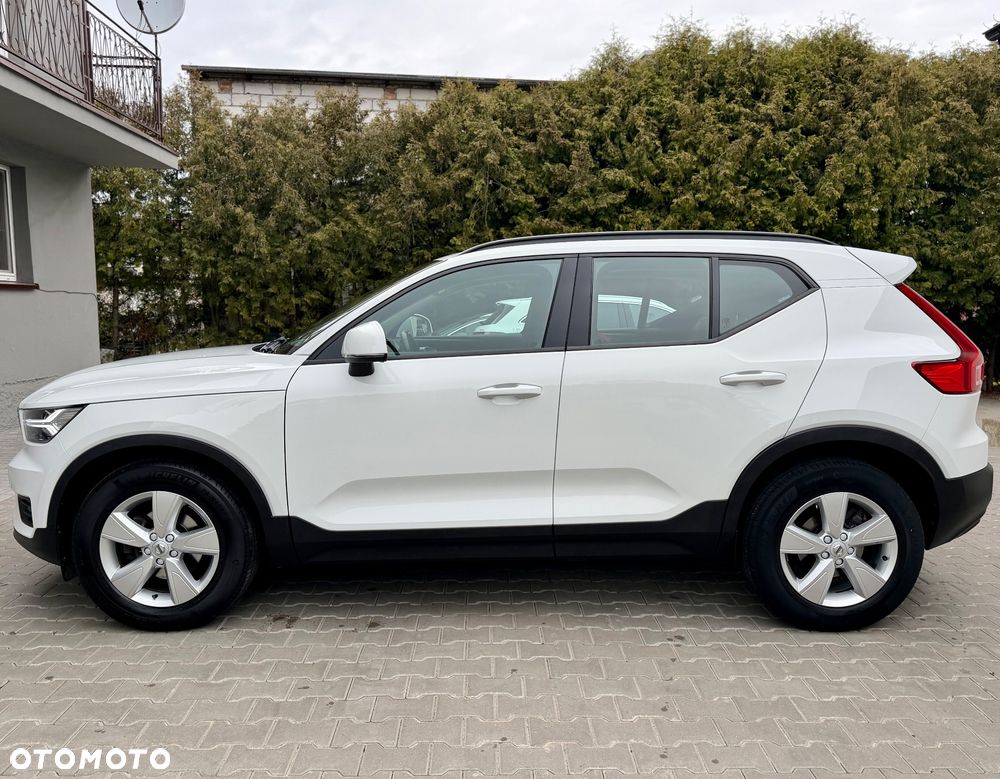 Volvo XC 40 T3 Momentum - 3