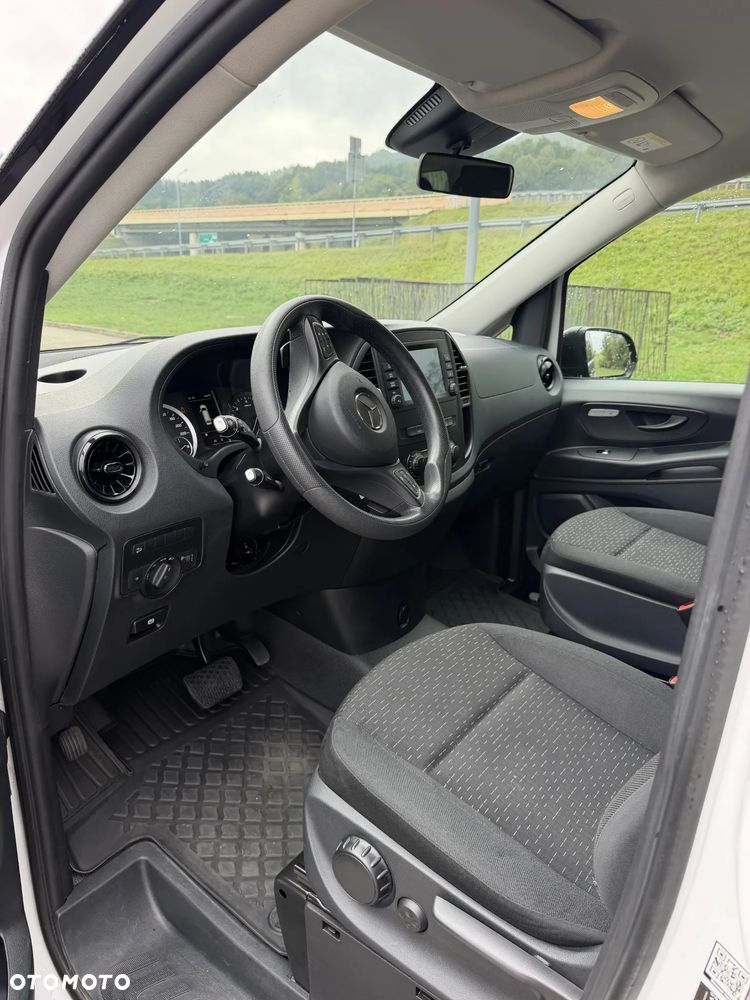 Mercedes-Benz Vito - 12