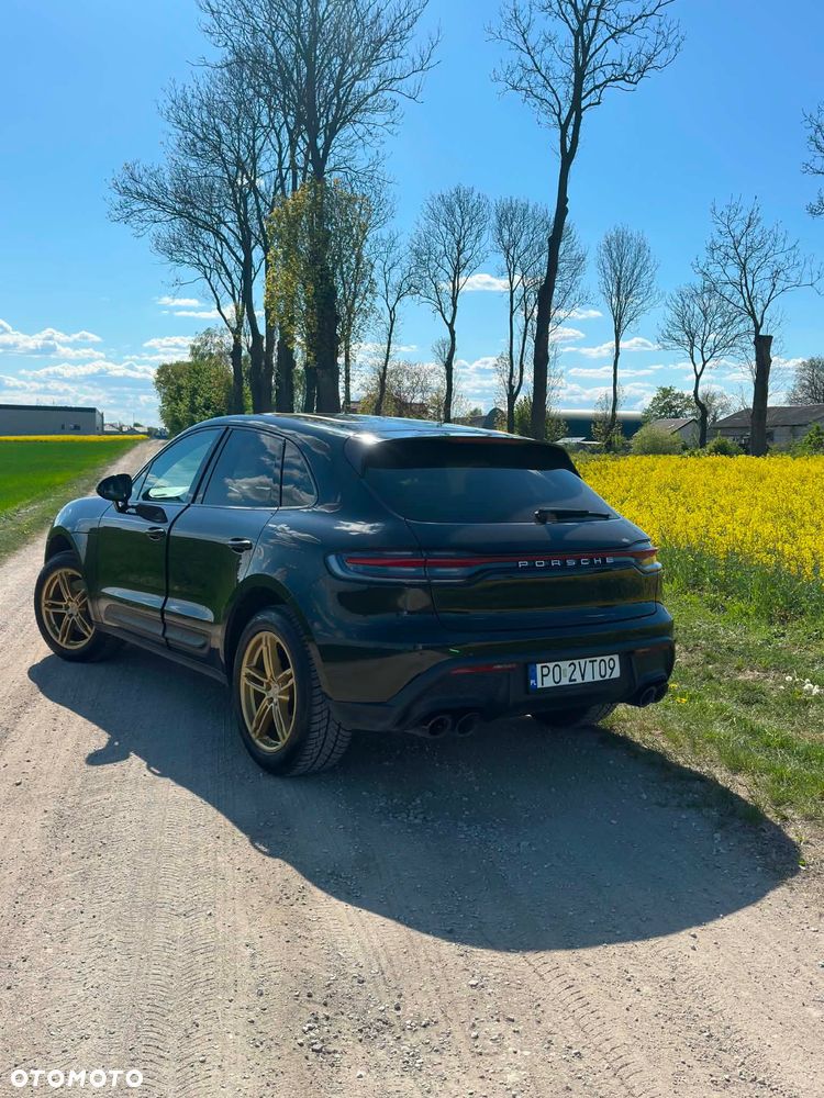 Porsche Macan Standard - 2