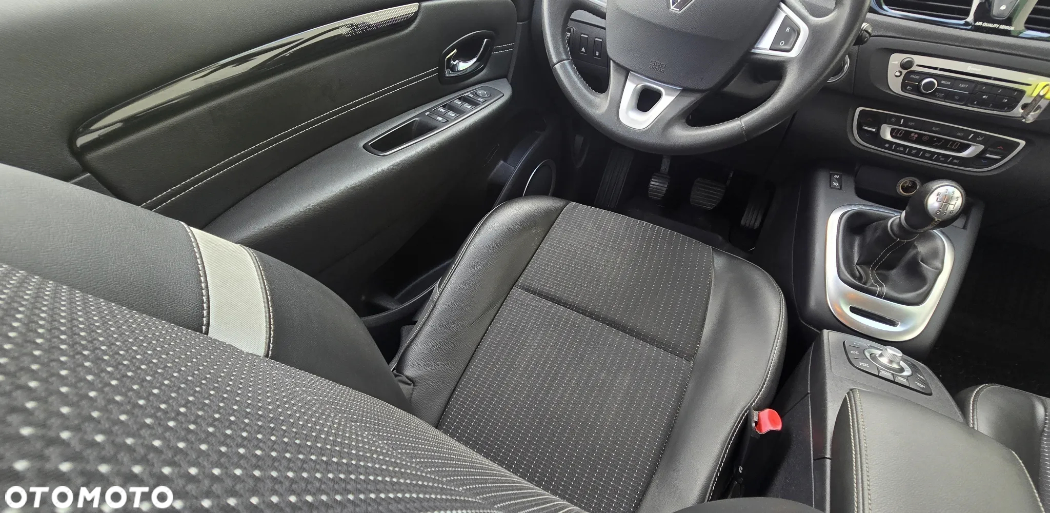 Renault Scenic - 19