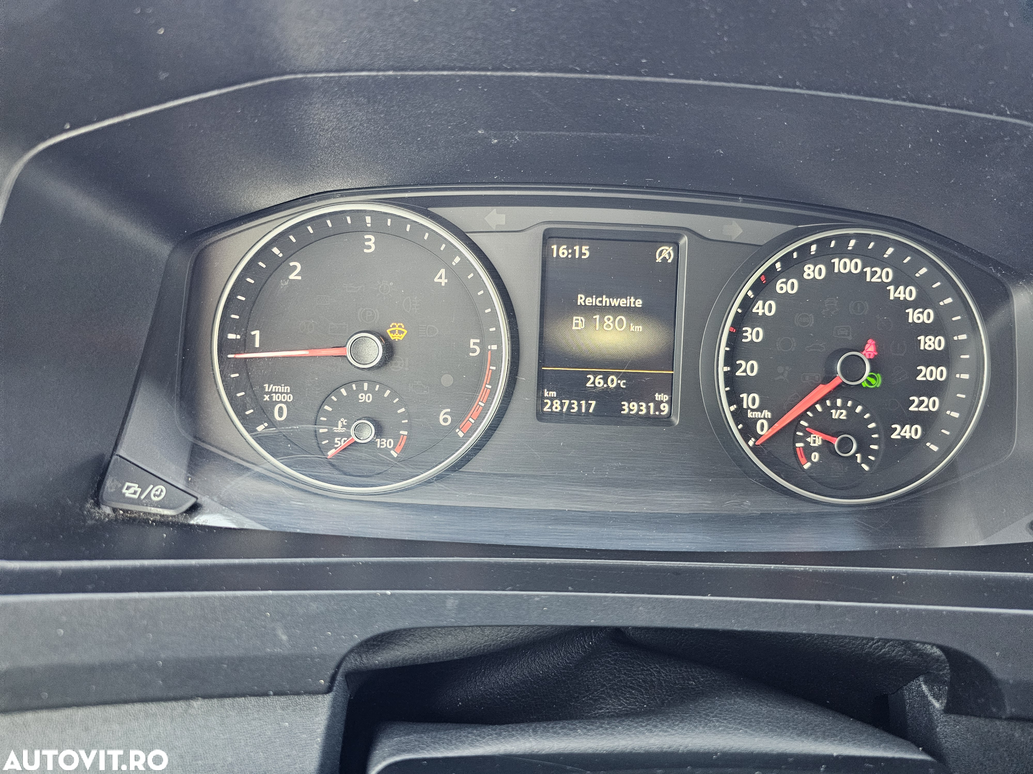 Volkswagen Caravelle T6 2.0 TDI KR Comfortline DSG - 12