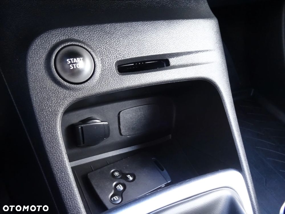 Renault Captur 0.9 Energy TCe Intens EU6 - 22