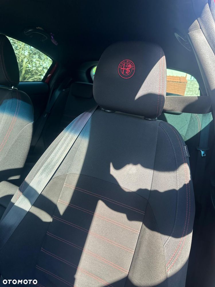 Alfa Romeo Giulietta 1.4 TB MultiAir - 8