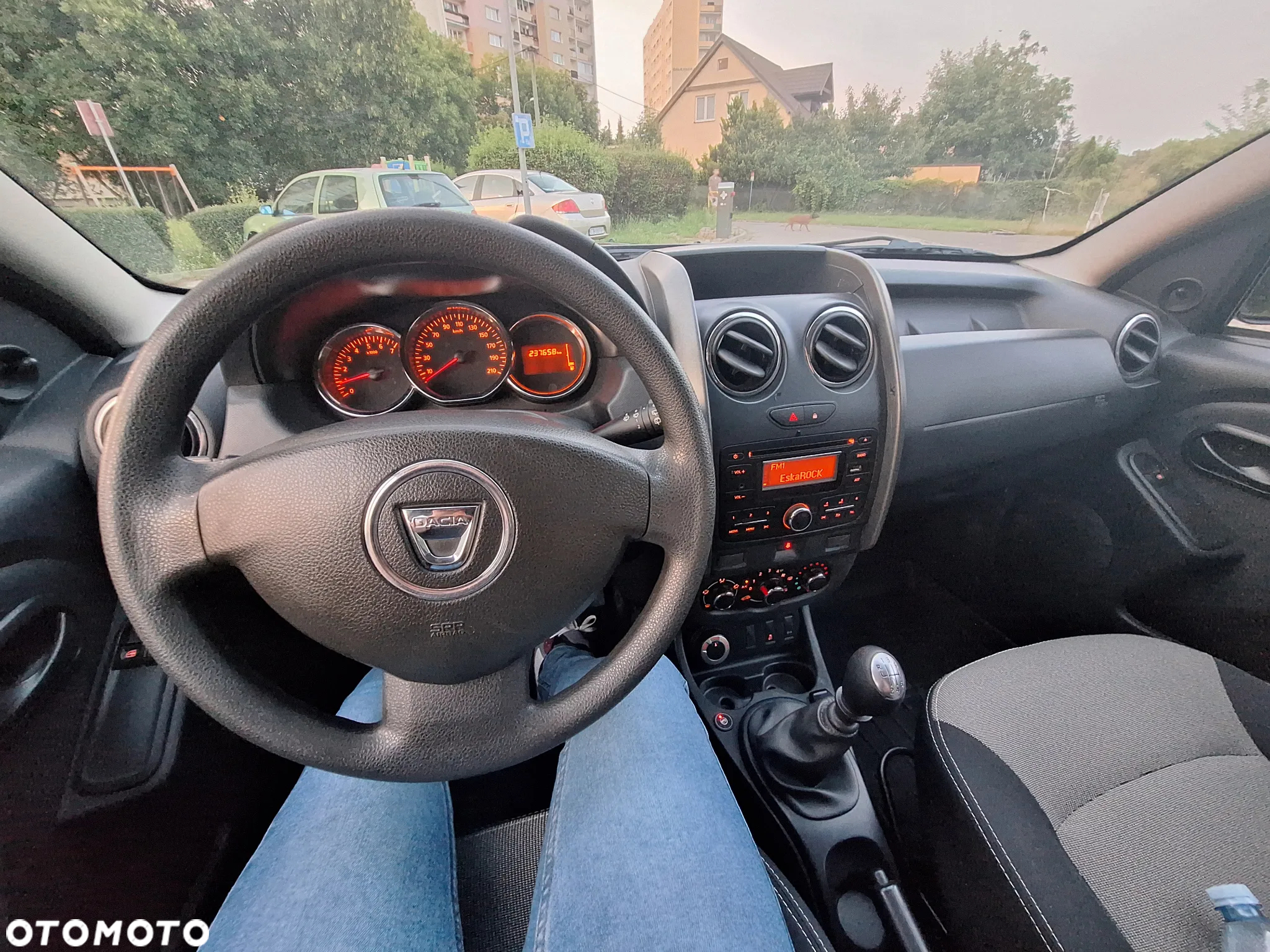Dacia Duster 1.6 Laureate 4x4 - 9