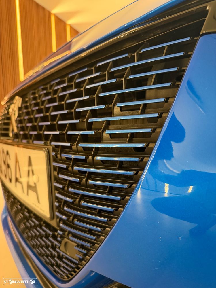 Peugeot e-208 - 5