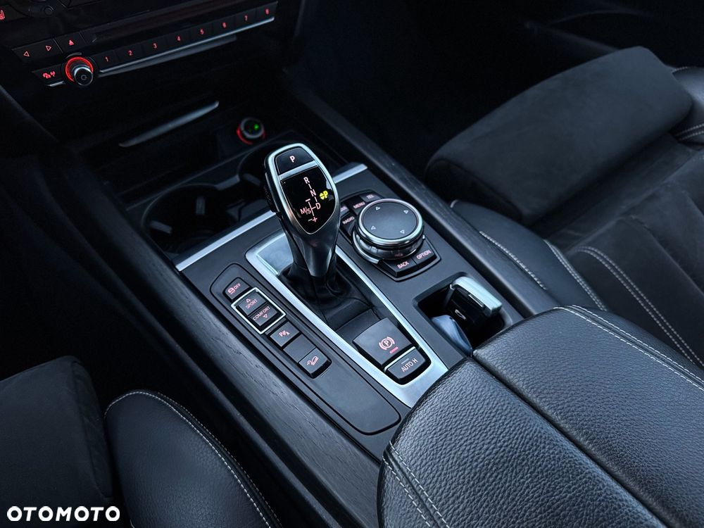 BMW X5 xDrive30d - 24