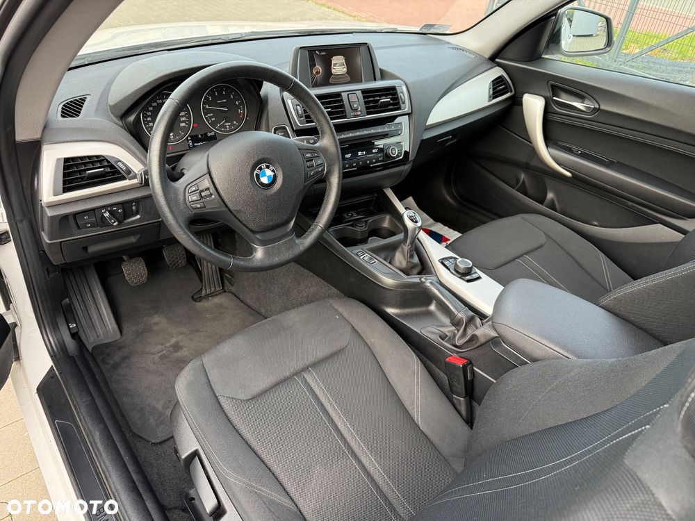 BMW Seria 1 118i Advantage - 26