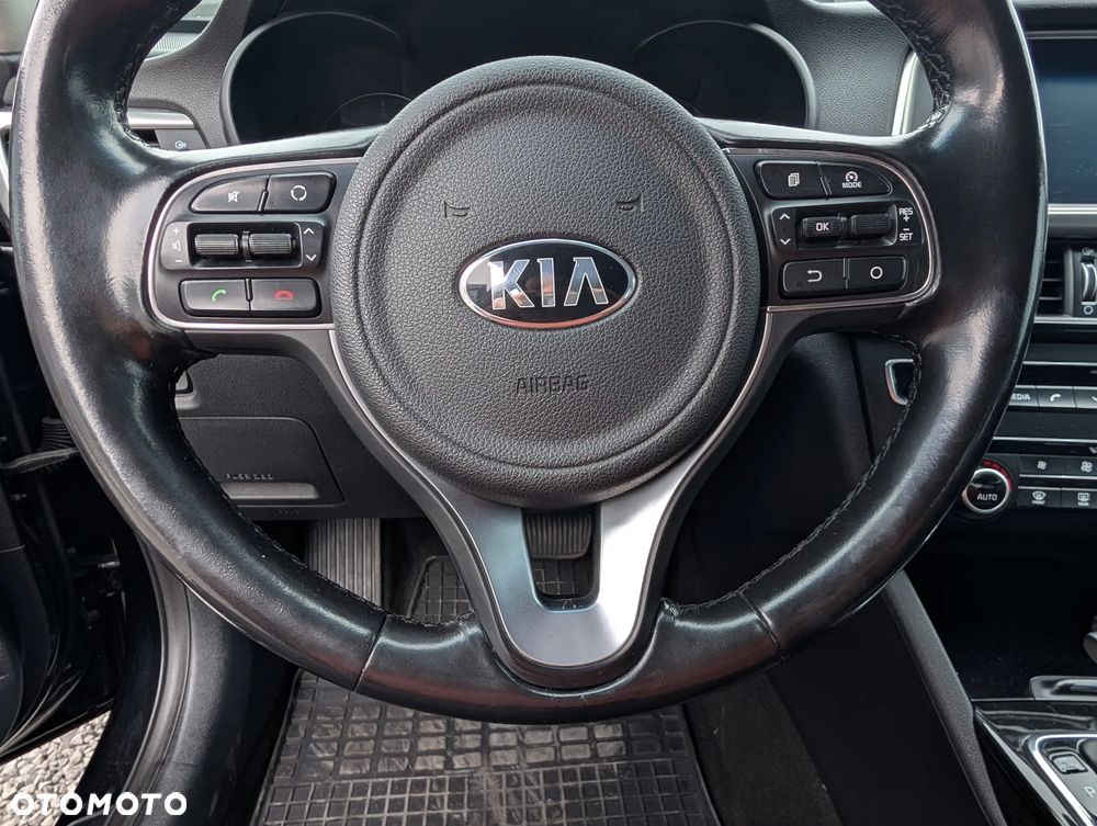 Kia Optima 1.7 CRDI GT Line DCT - 30
