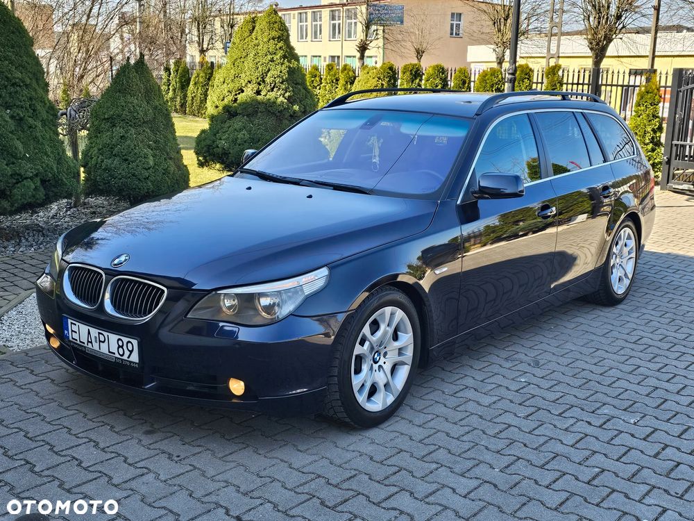 BMW Seria 5 530xi Touring - 9