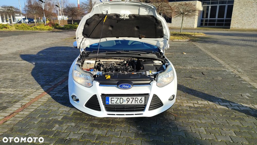 Ford Focus 1.6 Ambiente - 14