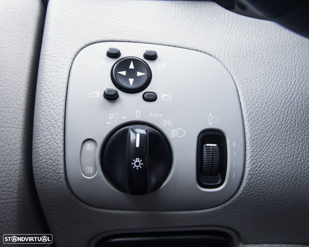 Mercedes-Benz CLK 270 - 19