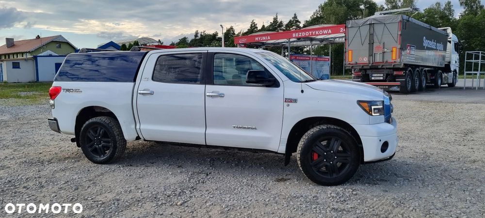 Toyota Tundra 5.7 4x4 Double Cab SR5 - 3