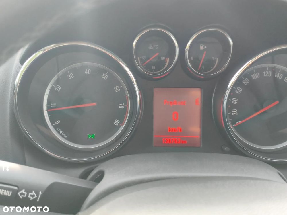 Opel Astra 1.6 Edition 150 - 14