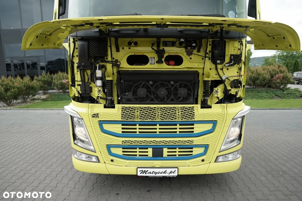 Volvo FH 500 / HYDRAULIKA / KLIMA POSTOJOWA / I-SAVE / ALUFELGI / I-SHIFT / - 37