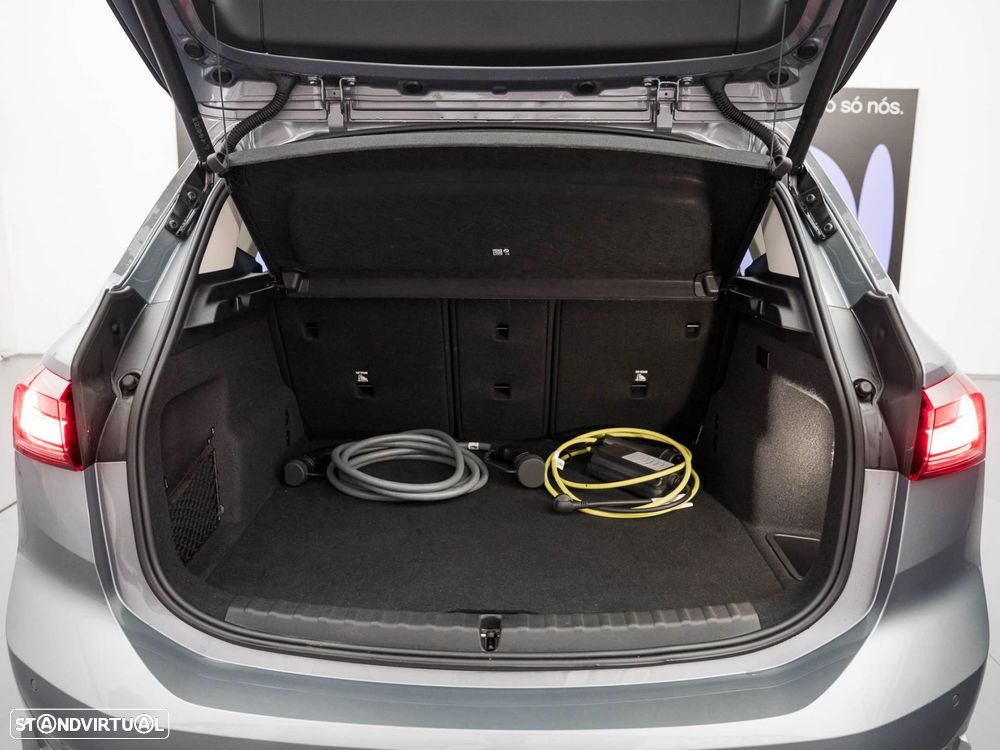 BMW 225xe Active Tourer e xDrive - 12