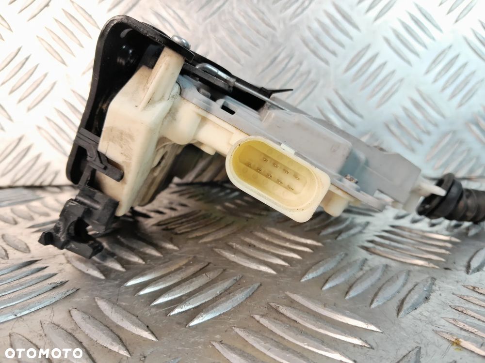 Zamek drzwi przedni lewy SKODA Superb II 08-13r. 3C1837015A - 5