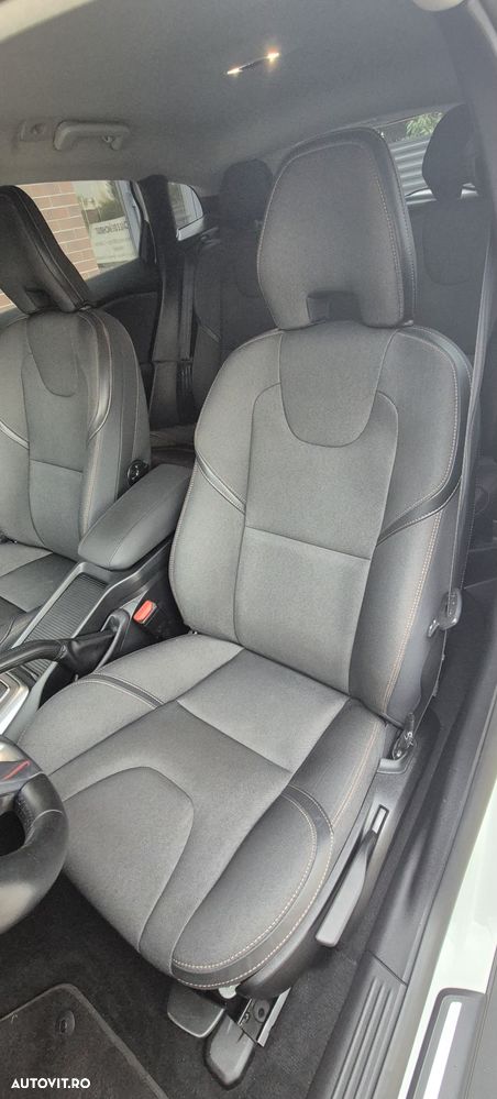 Volvo V40 D3 - 20