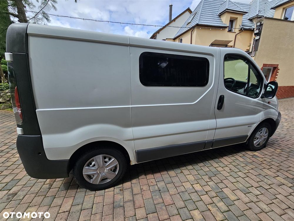Opel Vivaro - 15