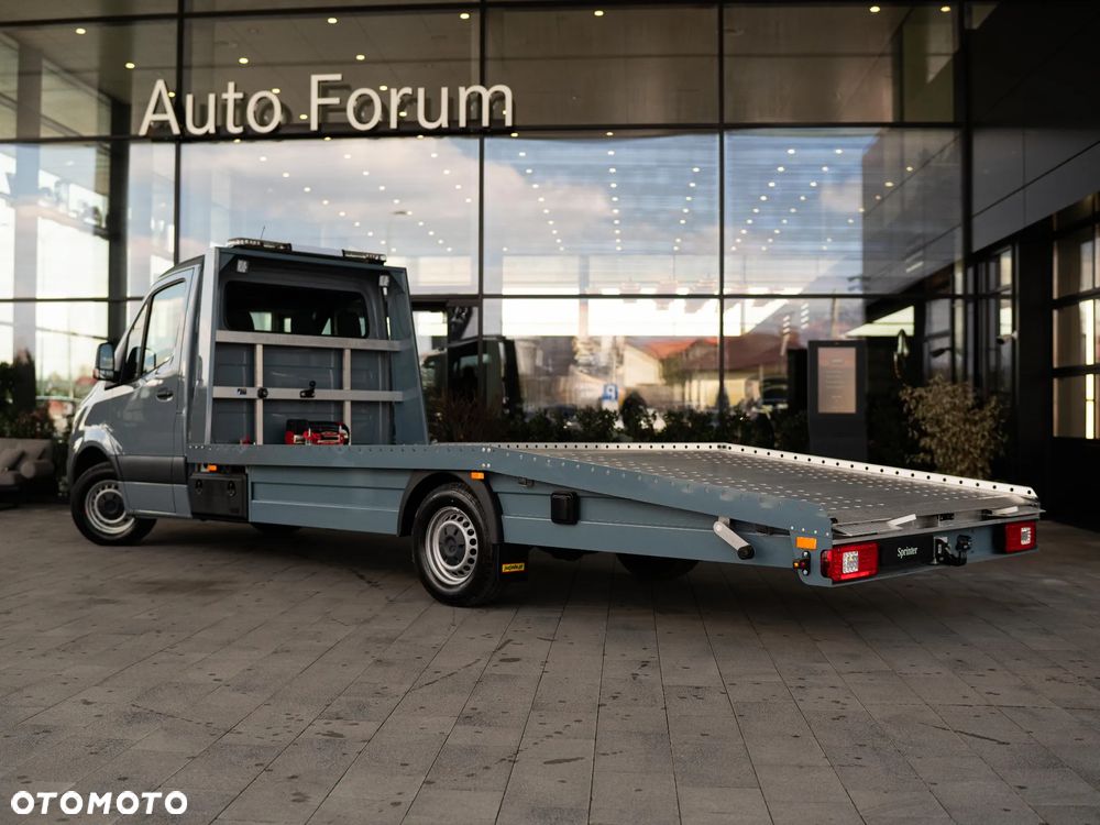 Mercedes-Benz Sprinter - 7