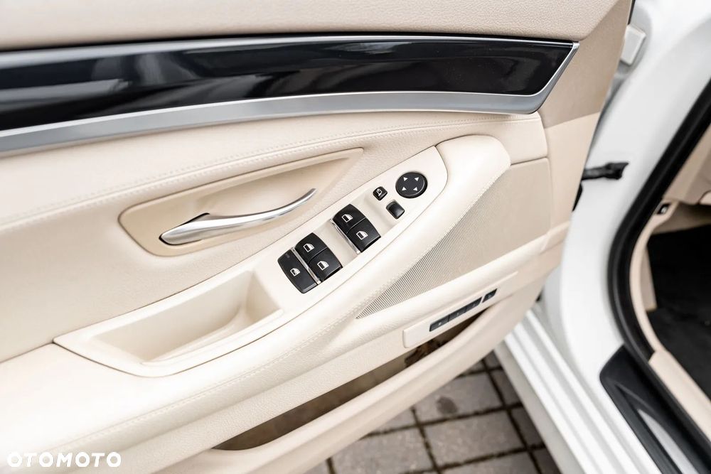 BMW Seria 5 - 14
