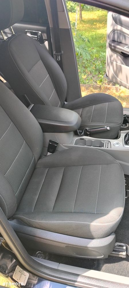 Ford Focus 2.0 TDCi DPF Titanium - 10