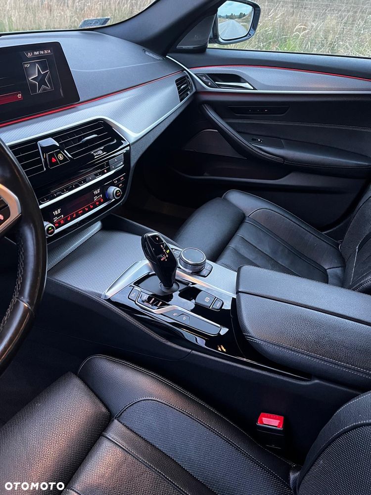 BMW Seria 5 540d xDrive Sport - 7