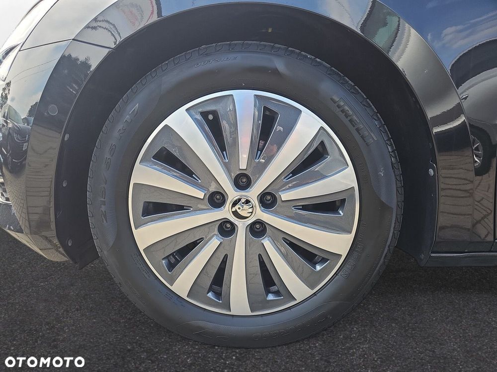 Skoda Superb 2.0 TDI SCR Style DSG - 24