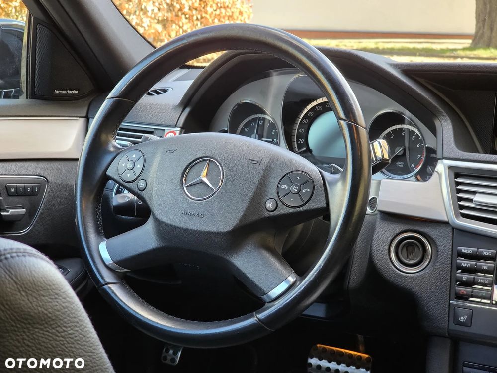 Mercedes-Benz Klasa E 350 CGI BlueEFFICIENCY 7G-TRONIC Avantgarde - 20