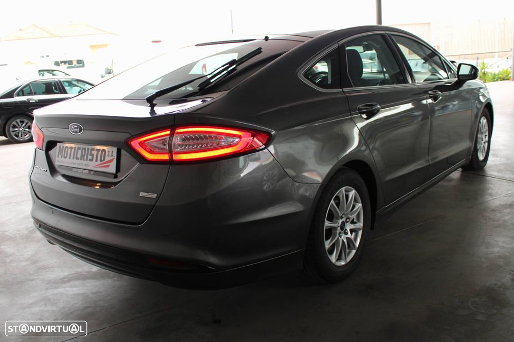 Ford Mondeo 1.5 TDCi Business Plus ECOnetic - 4