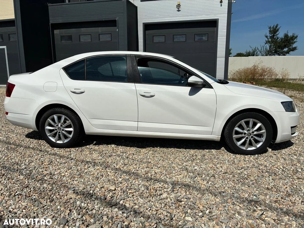 Skoda Octavia 1.6 TDI Ambition - 6