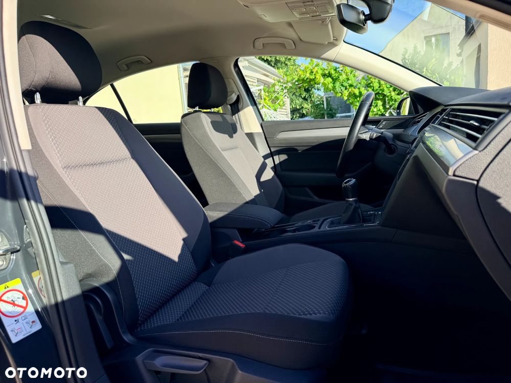 Volkswagen Passat 1.5 TSI EVO Trendline - 28