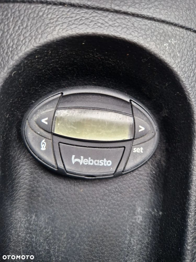 Ford Fusion - 8