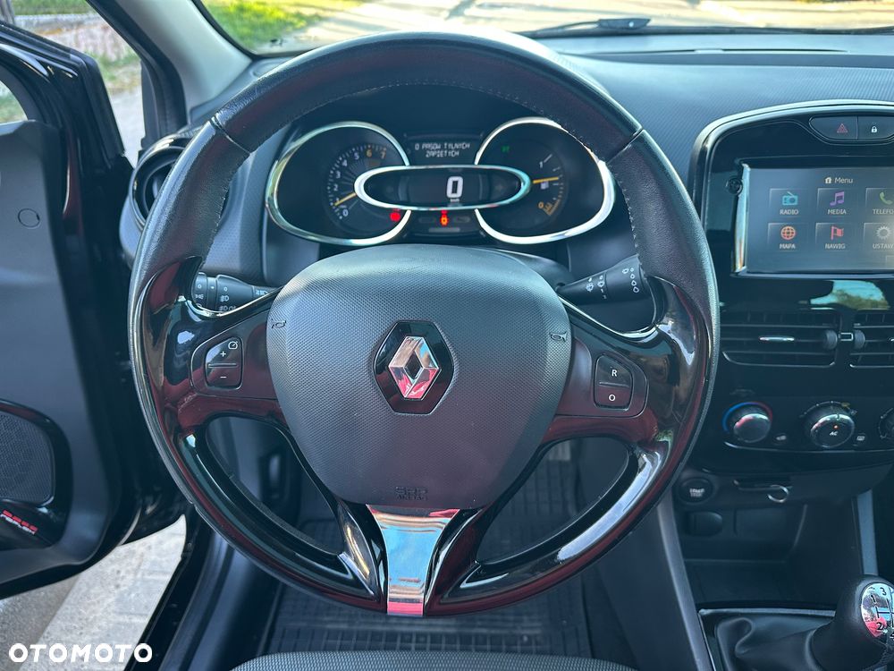 Renault Clio - 26