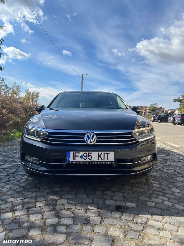 Volkswagen Passat - 2