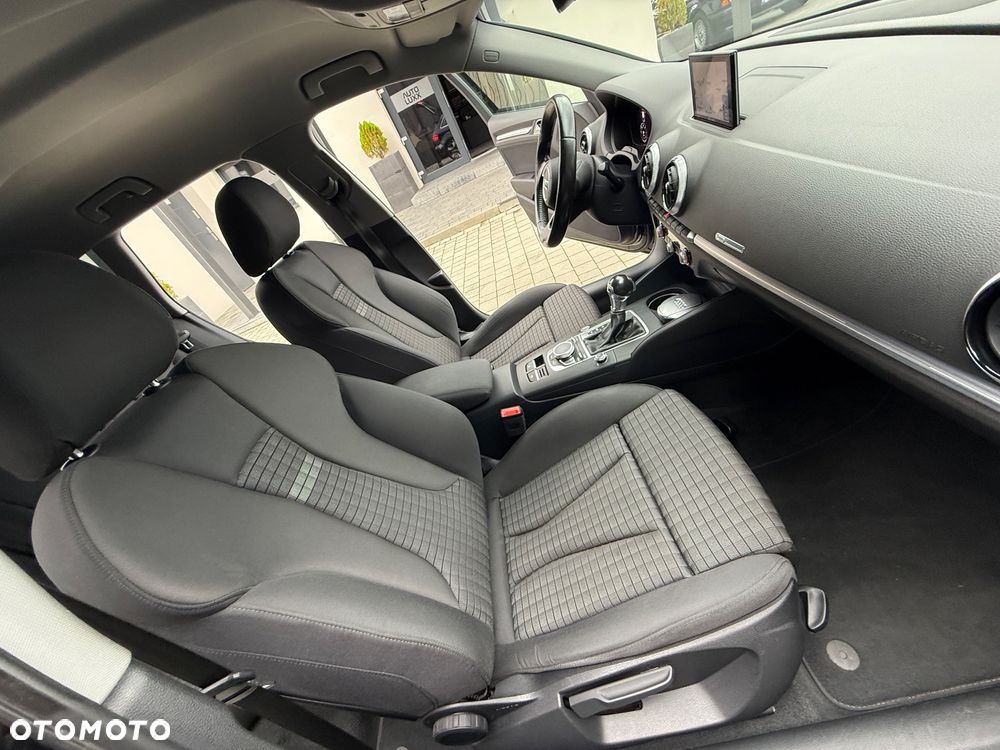 Audi A3 Sportback 2.0 TDI Sport S tronic - 8