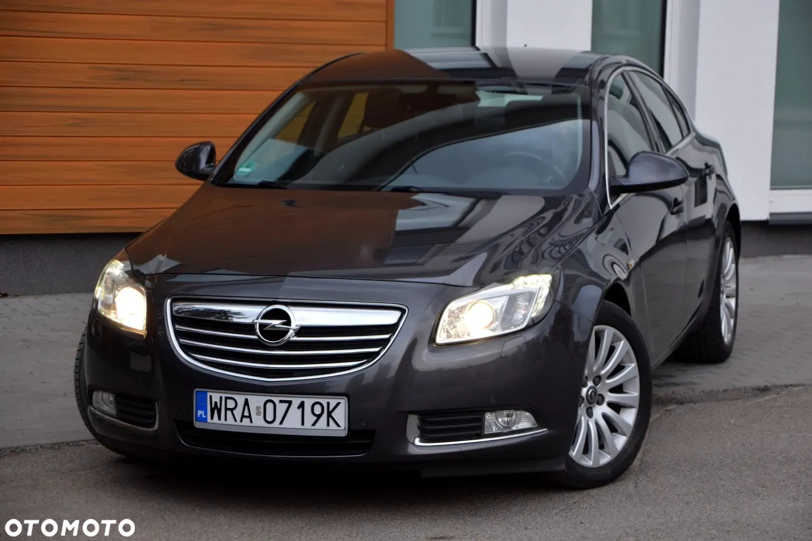Opel Insignia 1.6 Turbo Sport - 3