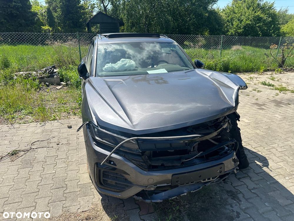 Volkswagen Touareg 3.0 V6 TDI SCR 4Motion Automatik R-Line - 5