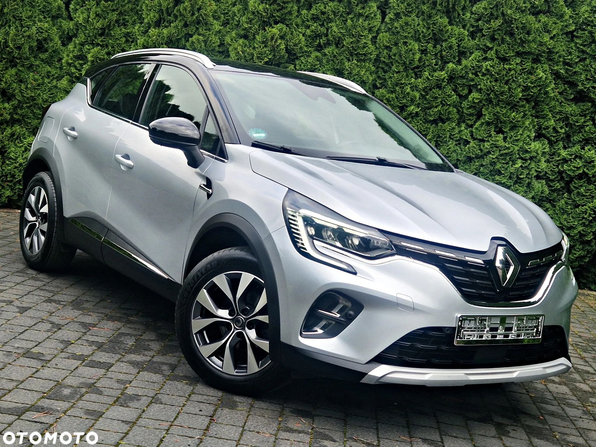 Renault Captur 1.3 TCe Intens EDC - 1