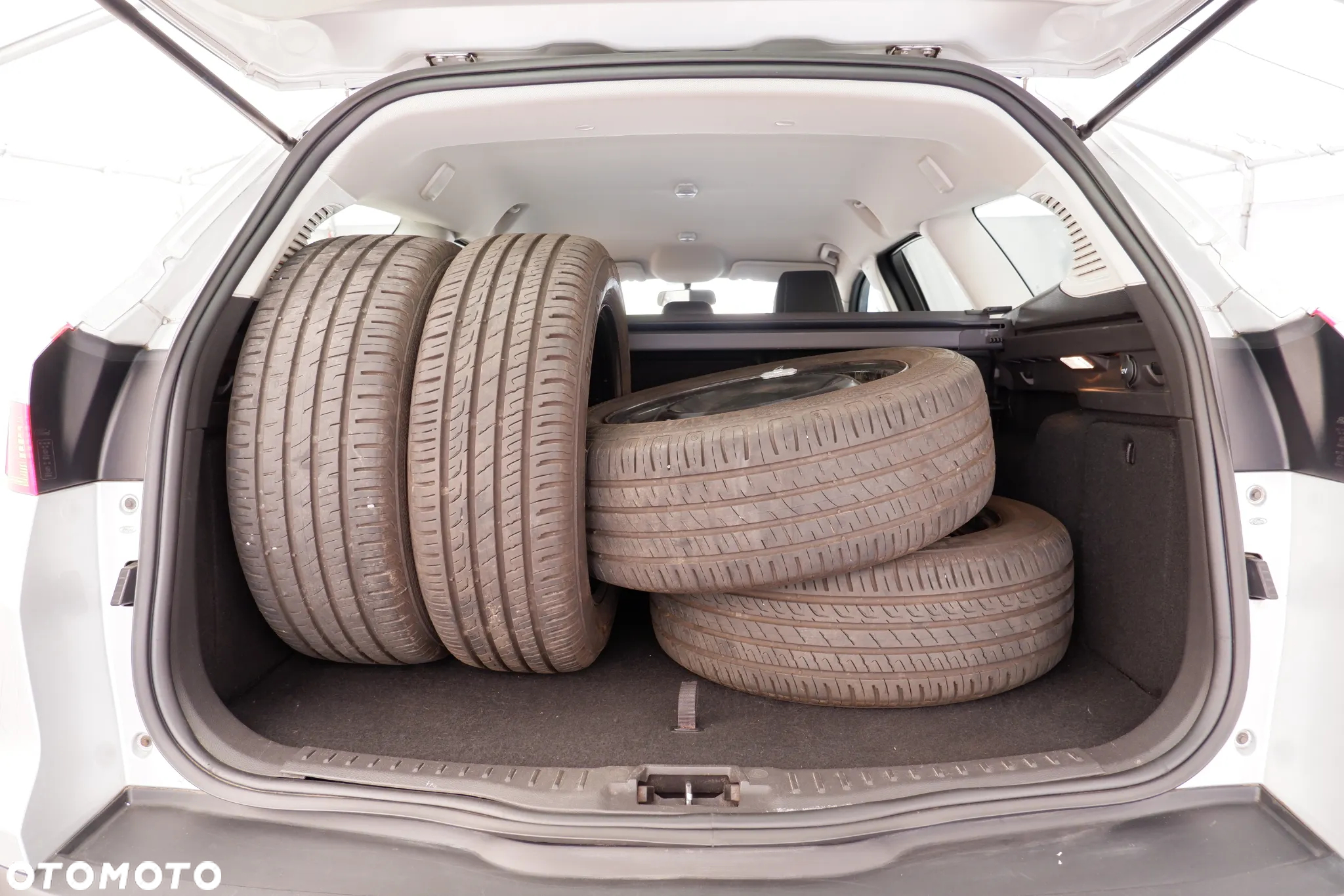 Ford Focus - 8