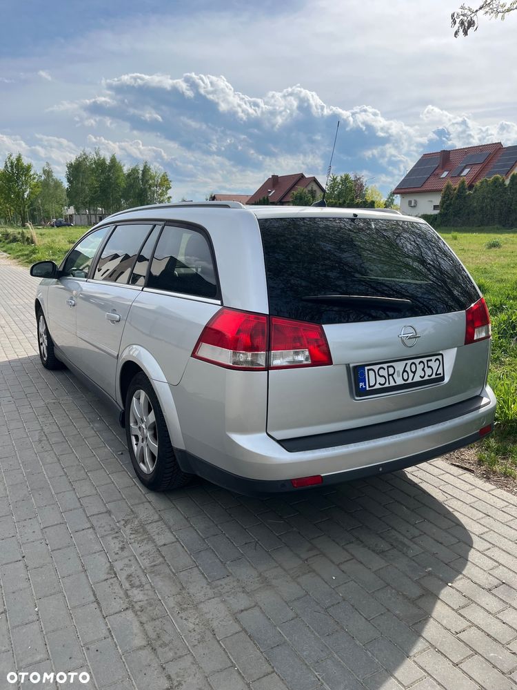 Opel Vectra 1.9 CDTI - 3