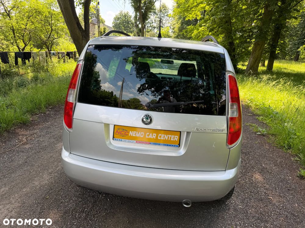 Skoda Roomster 1.6 16V Comfort PLUS EDITION - 9