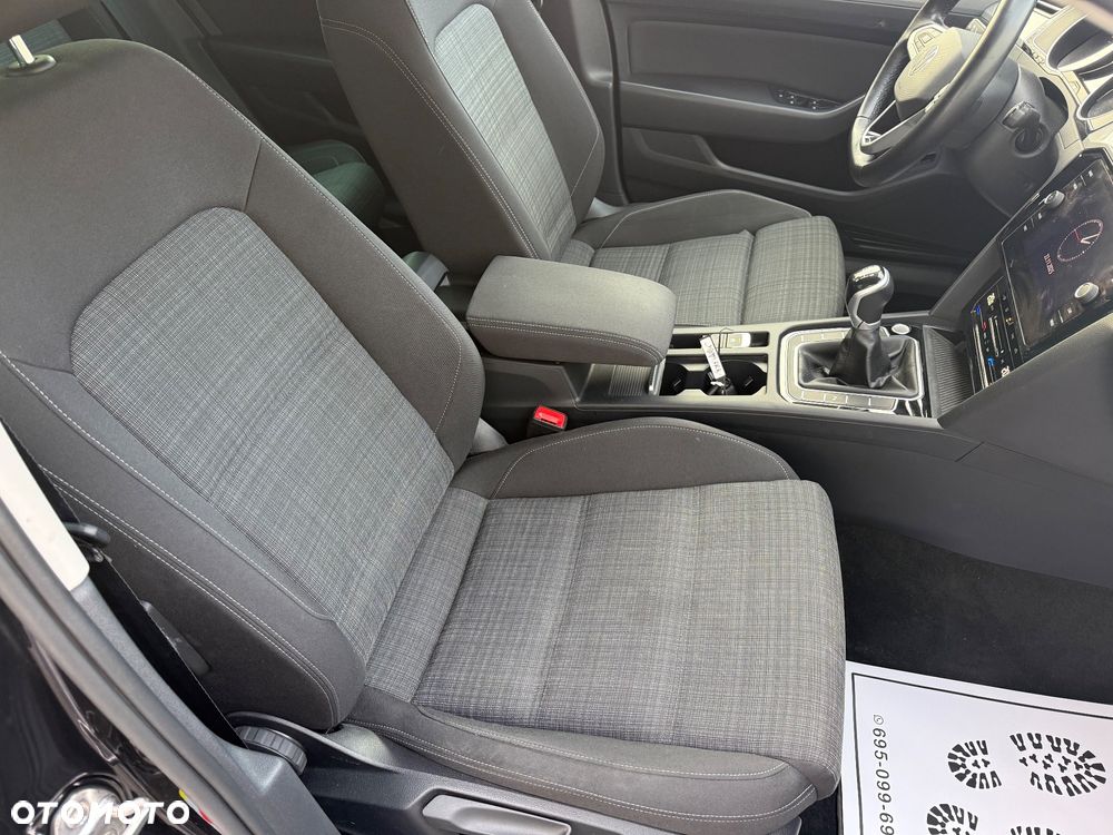 Volkswagen Passat 2.0 TDI EVO Business - 15