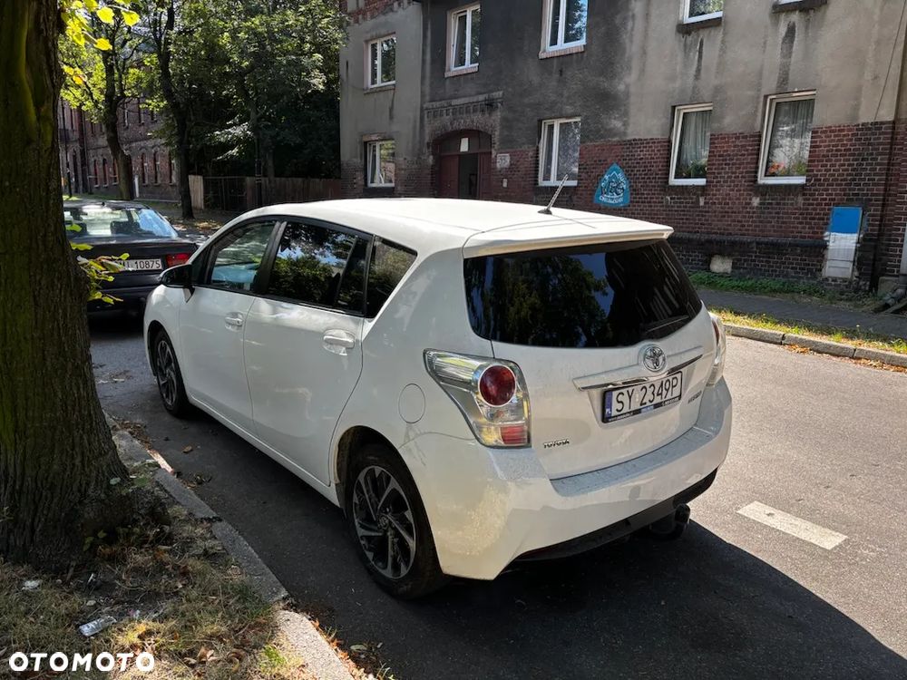 Toyota Verso 1.6 D-4D Active - 6