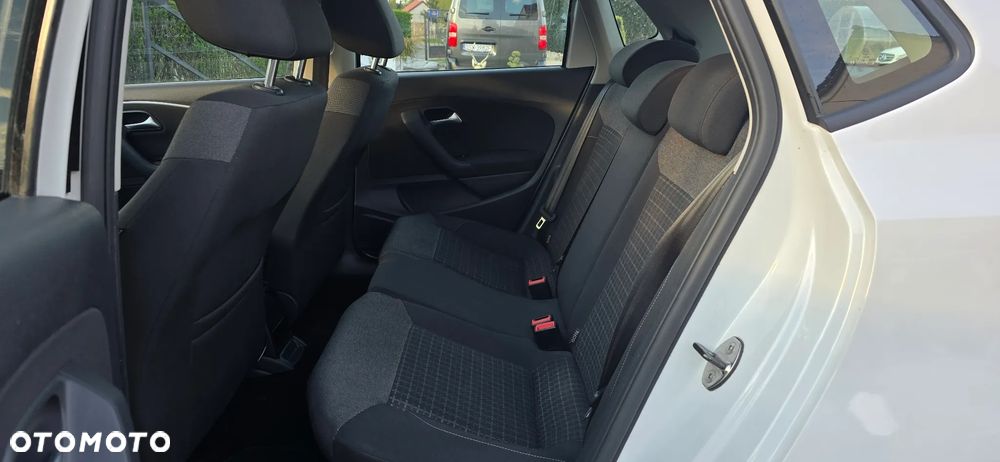 Volkswagen Polo 1.2 TSI (Blue Motion Technology) Highline - 20